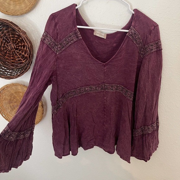 Altar’d State Purple Flowy Blouse Size L Bohemian Summer Beach Boho Long Sleeve - Picture 2 of 6
